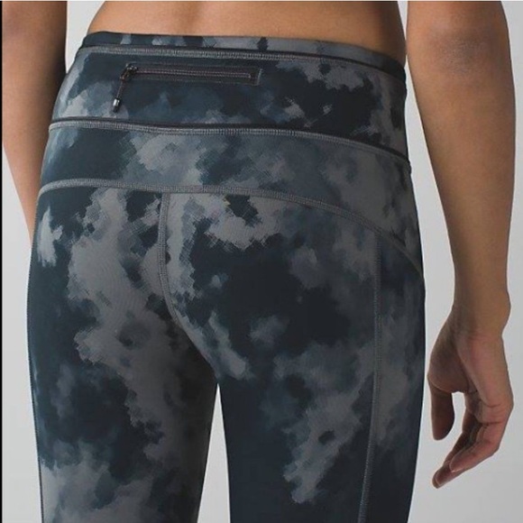 Lululemon Pace Queen 7/8 Tights - Picture 4 of 7